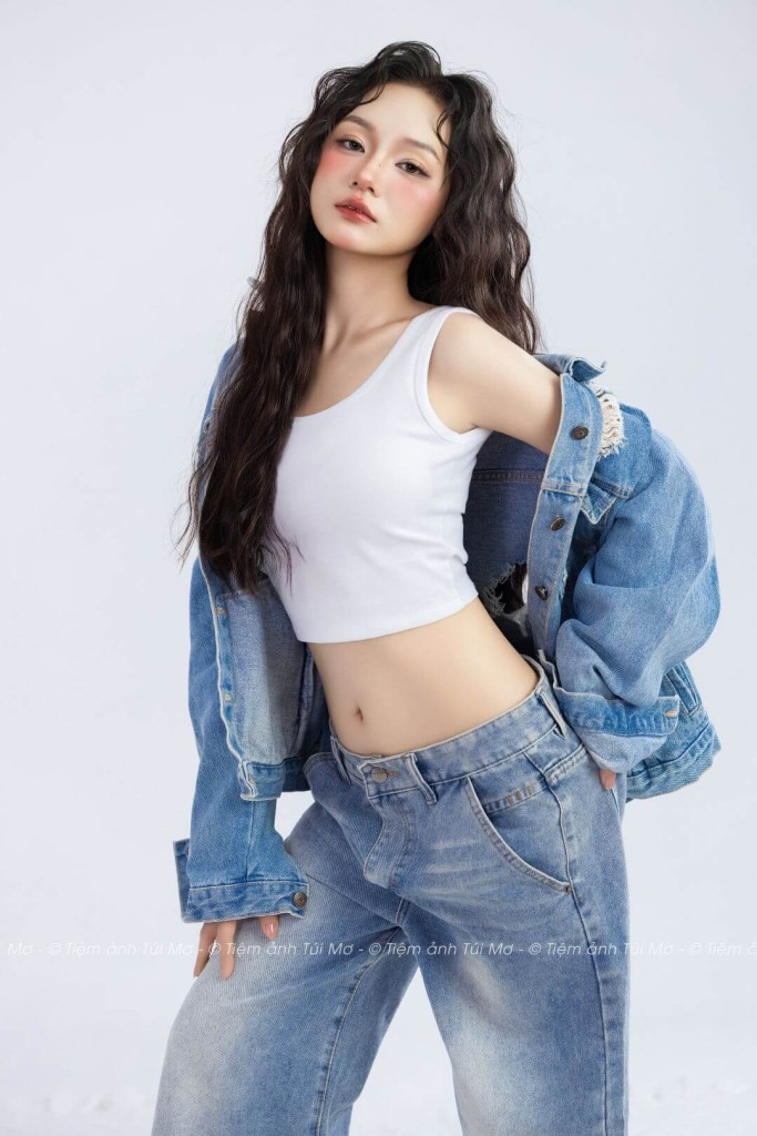 CLASSIC GIRL 11