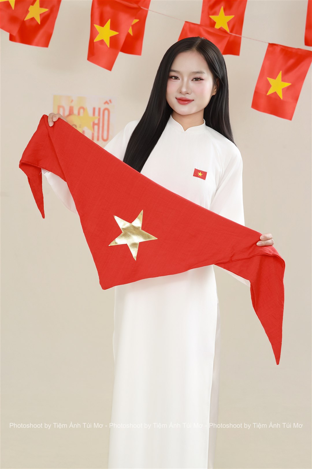 CỜ ĐỎ SAO VÀNG 9