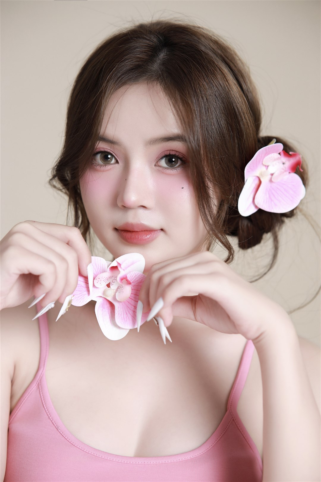 ROSY BEAUTY 5