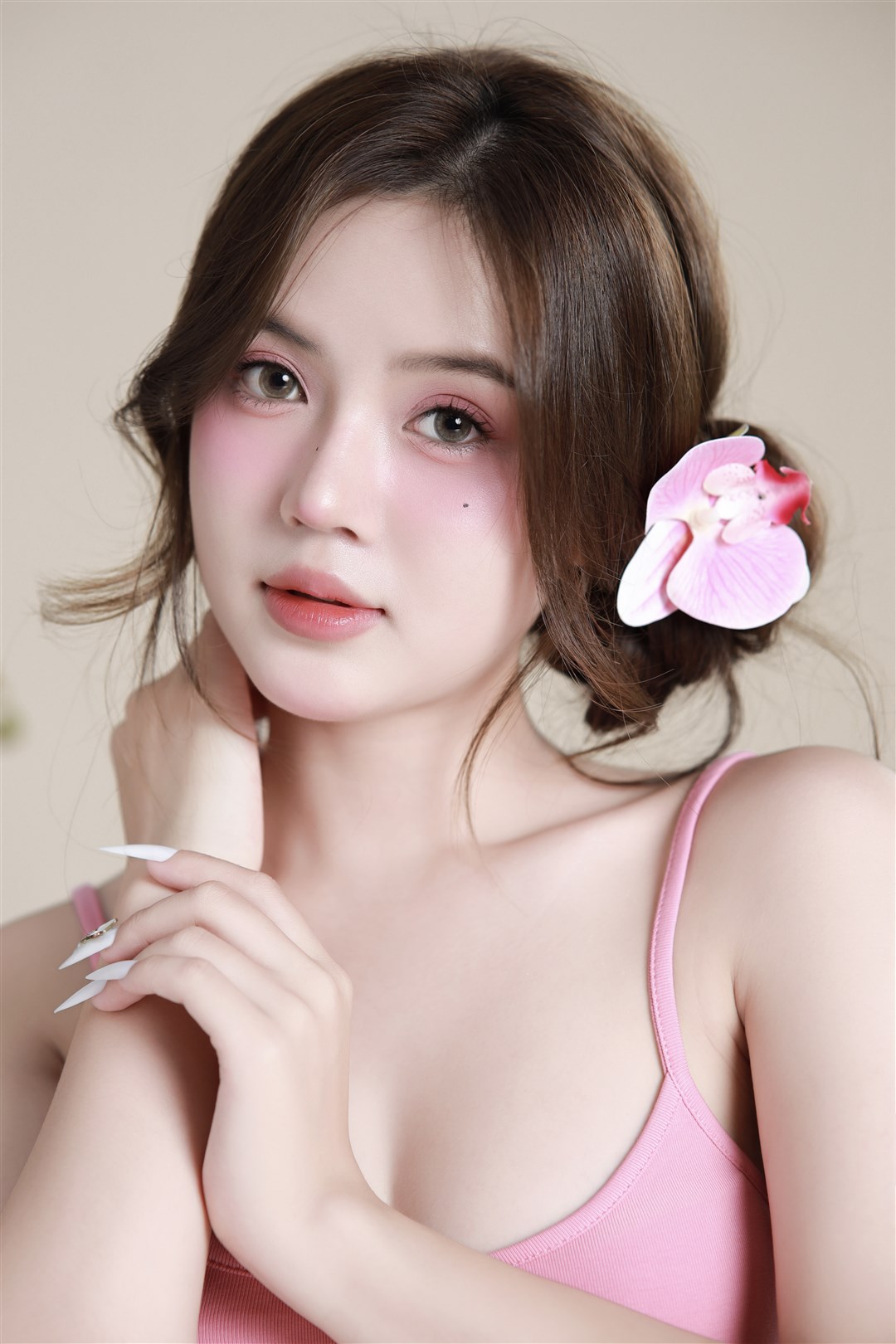 ROSY BEAUTY 7