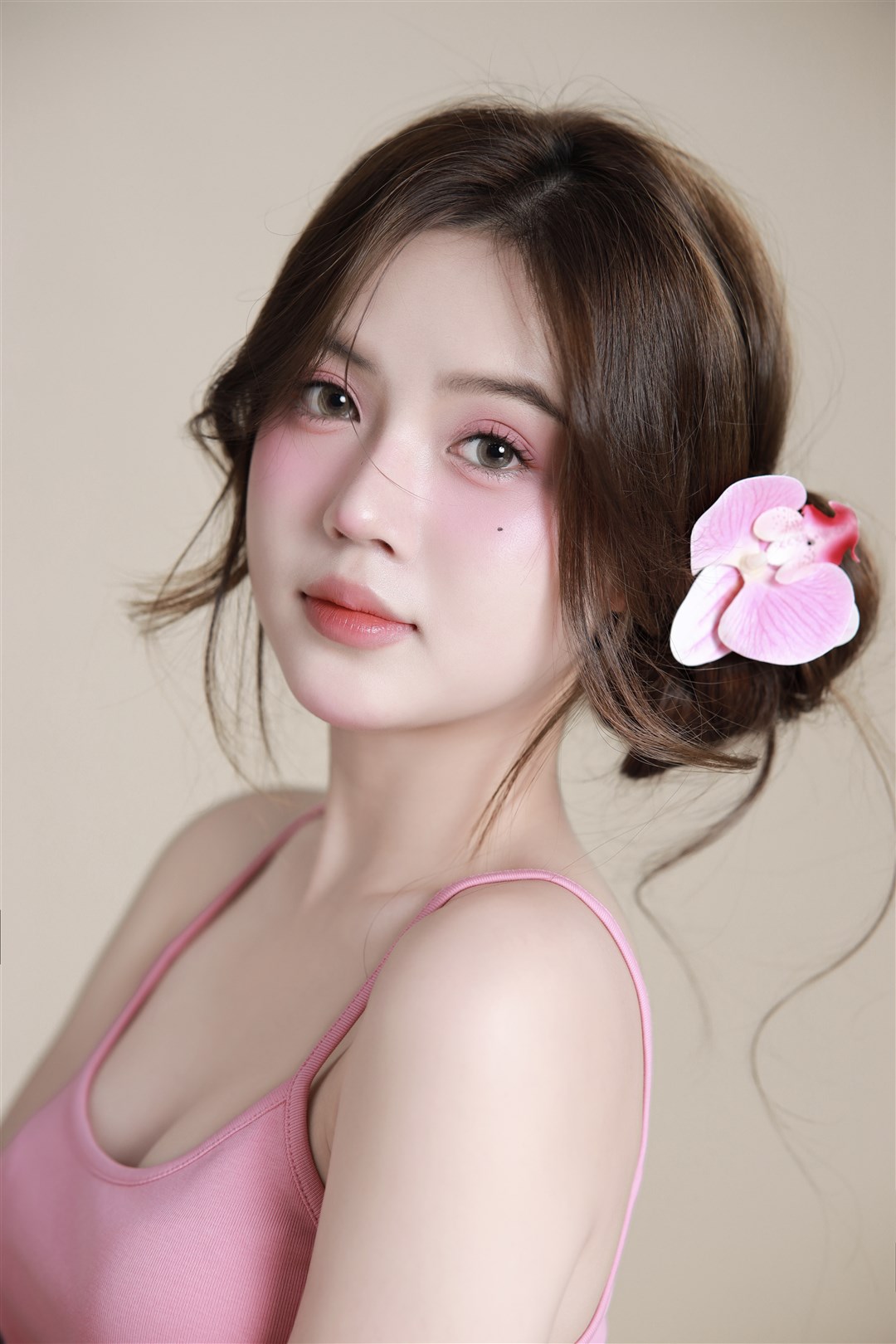 ROSY BEAUTY 9