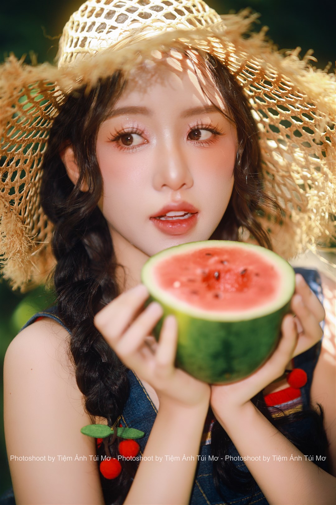 LITTLE FARM GIRL 3