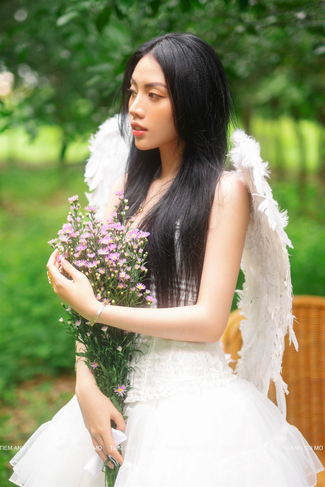 ANGEL 8