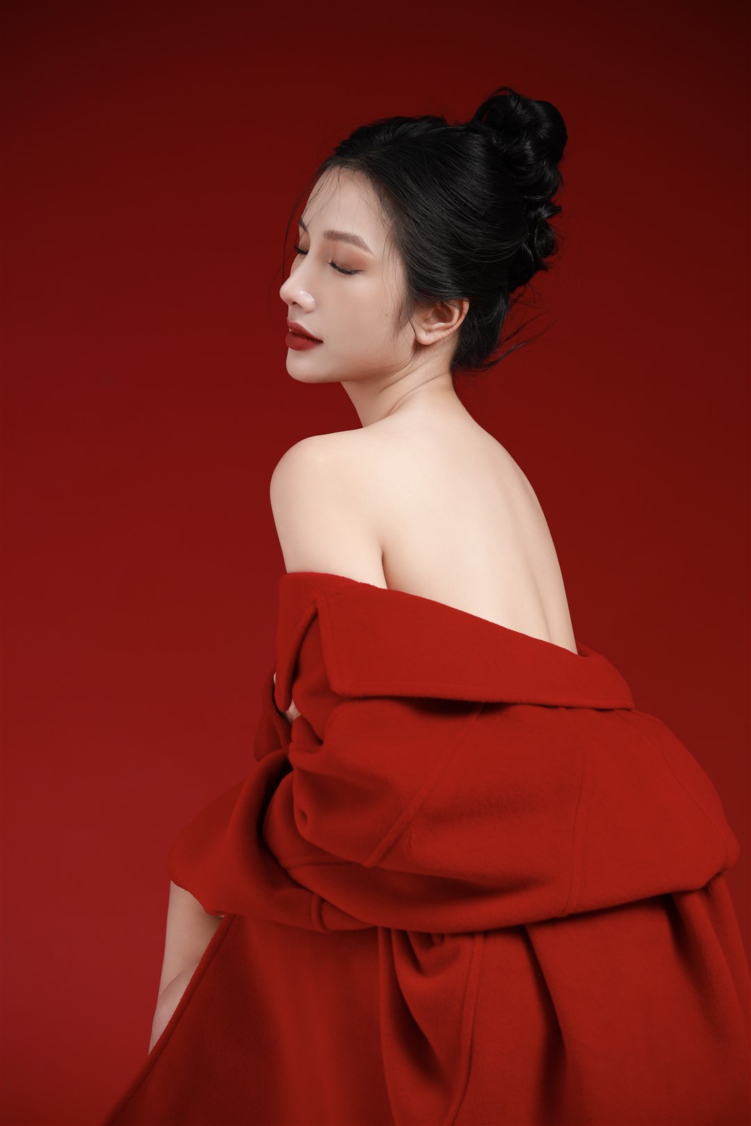 VANG ĐỎ 6