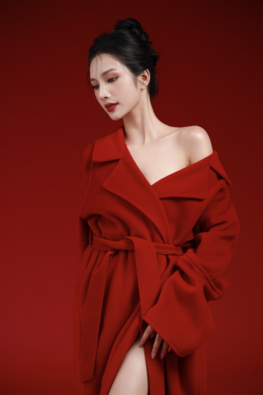 VANG ĐỎ 2